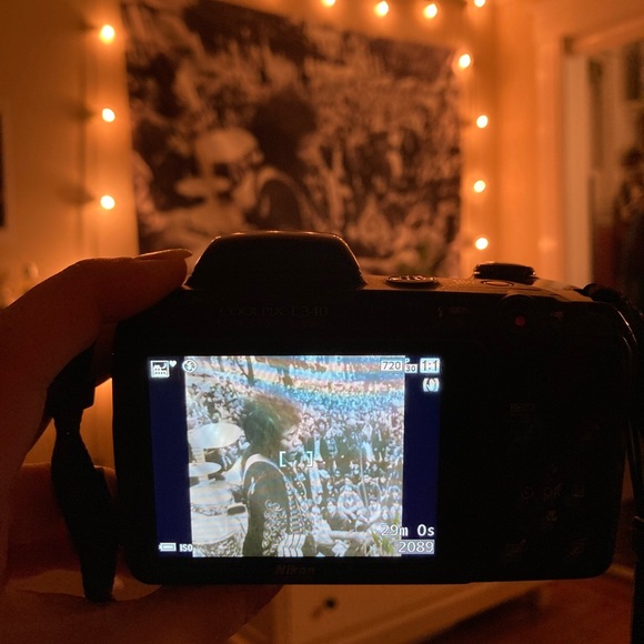 Nikon CoolPix L340 28x Wide Optical Zoom Camera - Picture 11 of 11